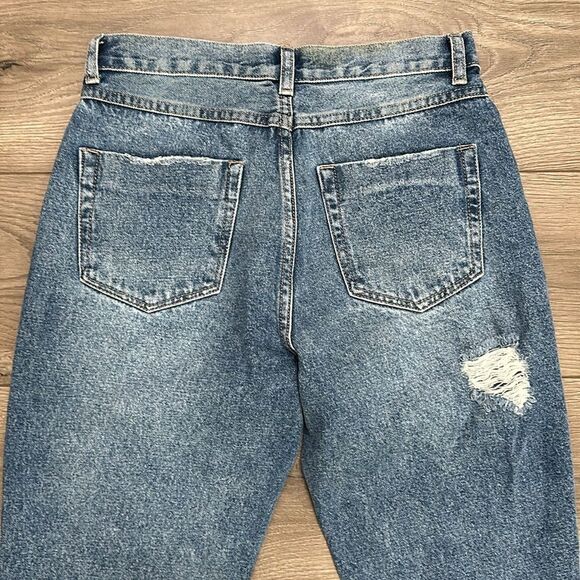 Superdown High Rise Crop Destructed‎ Ankle Jeans Size 27 - Picture 4 of 12